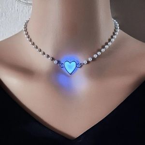 💜 Awesome Luminous Glow In The Dark Heart Faux Pearl Necklace 💜